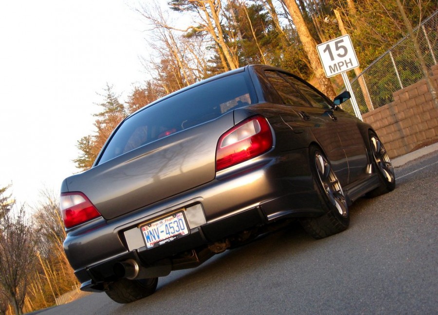 Subaru Impreza rines Rota G-force 18″ 9J ET30 235/40