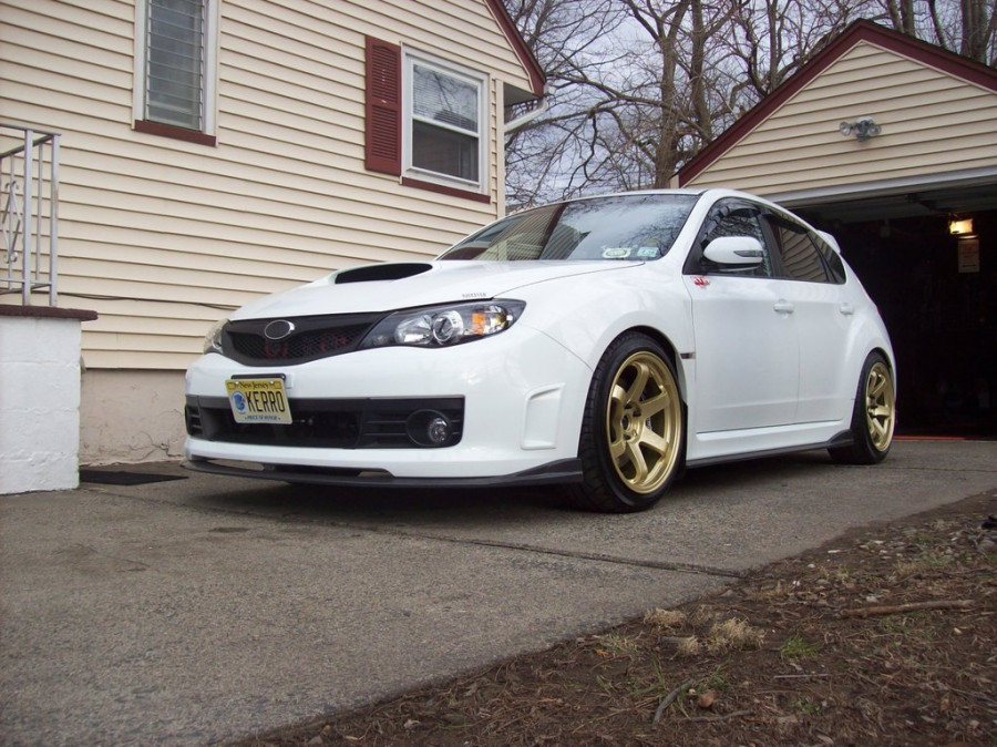 Subaru Impreza rines Rota Grid 18″ 9.5J ET33 245/40 ET38 WRX STI 