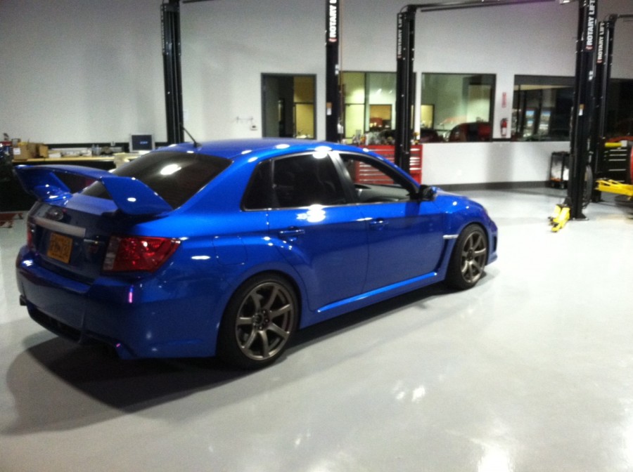 Subaru Impreza rines Work Emotion XT7 18″ 9.5J ET38 245/40 WRX STI. Akmike 