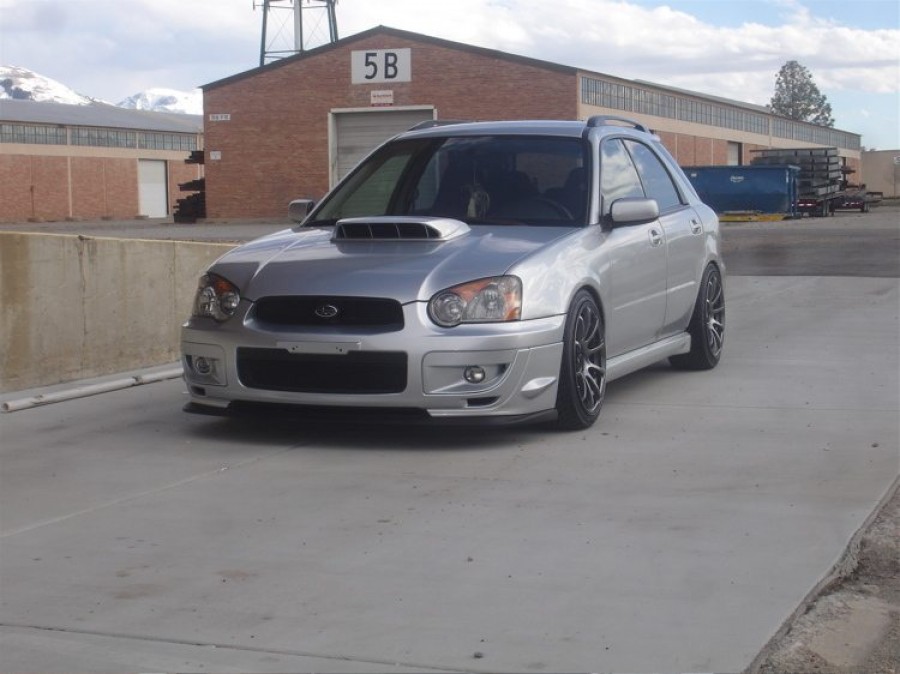 Subaru Impreza rines Rota G-force 18″ 9J ET35 225/40 WRX Wagon 