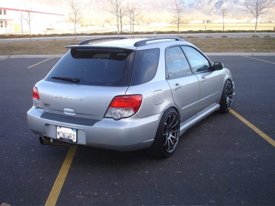 Subaru Impreza rines Rota G-force 18″ 9J ET35 225/40 WRX Wagon 