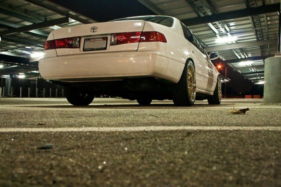 Toyota Camry rines Work VS-MX 18″ 8J ET38 225/40
