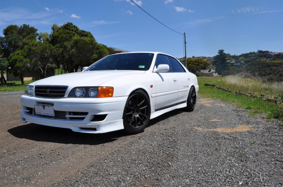 Toyota Chaser 100 rines Koya CR-Tek 18″ 8.5J ET25 235/40 9.5J
