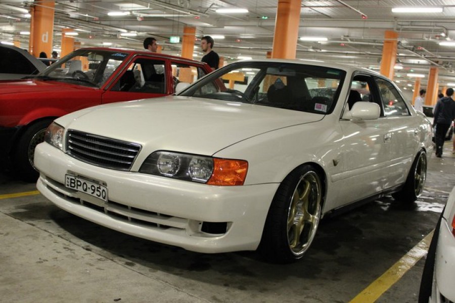 Toyota Chaser 100 rines AME Circlar Spec R 18″ 9J ET15 215/35 10J 215/40