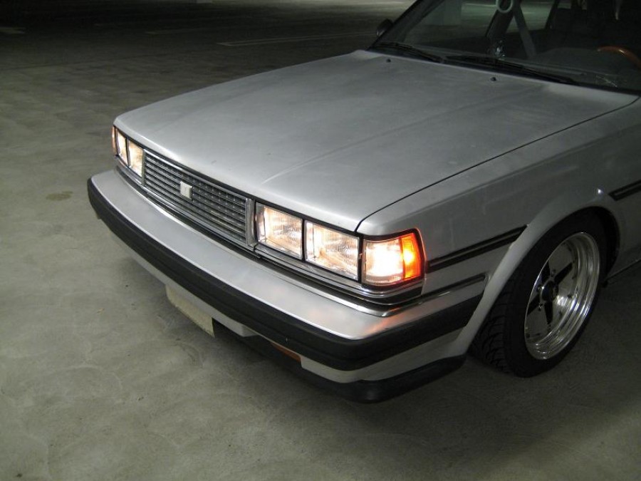 Toyota Cressida X70 rines Work Equip 02 15″ 7.5J ET6 185/55 8J