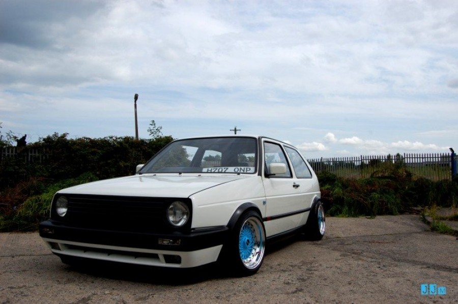Volkswagen Golf rines Compomotive CXN 15″ 6.5J ET-10 165/50 8J ET-15 185/45