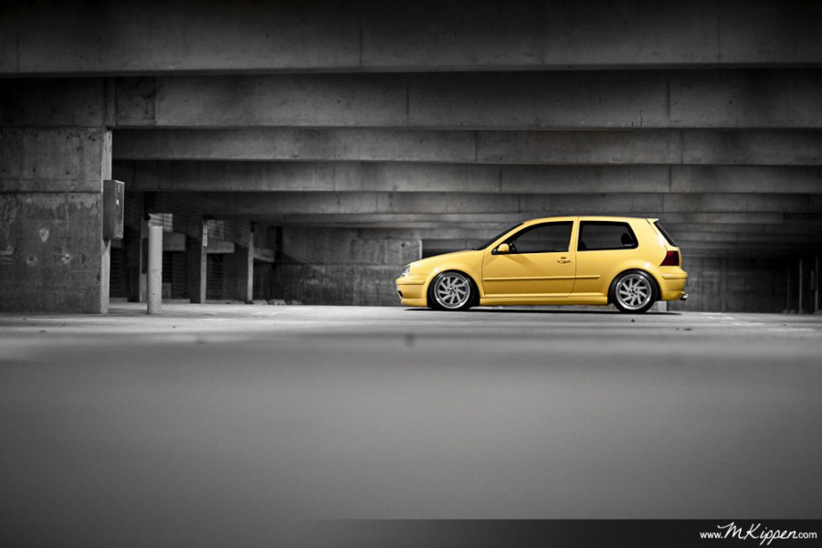 Volkswagen Golf rines Image Billet 71 18″ 8.5J ET35 215/40 10J ET25 235/40