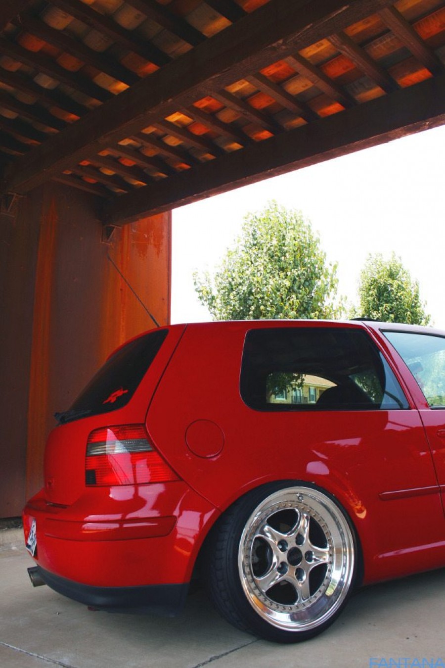 Volkswagen Golf MK4 rines Kinesis Supercup 18″ 9J ET55 215/35 10J ET45 225/35