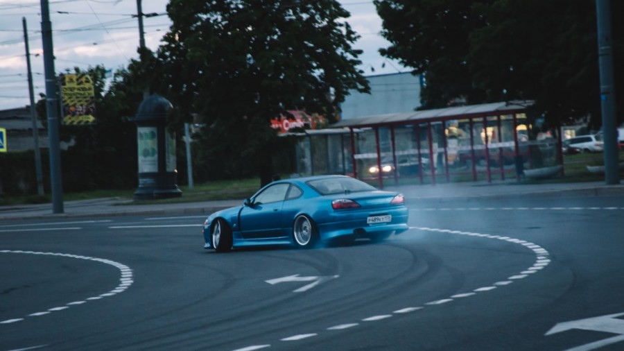 Nissan Silvia S15 rines Work VS-XX 18″ 10J 215/40 11.5J 225/40