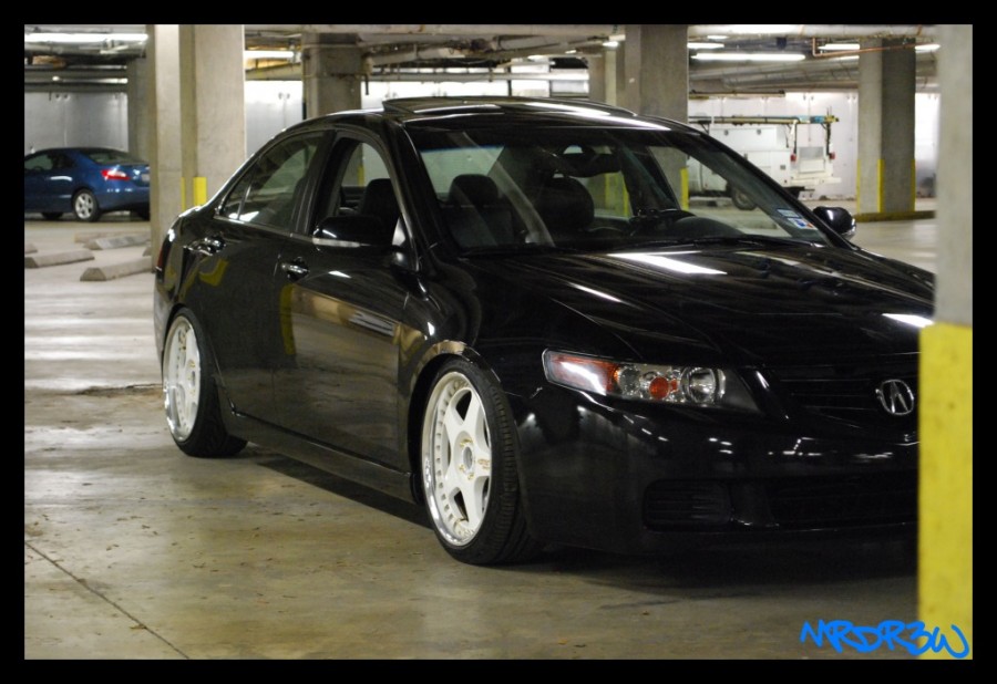 Acura TSX CL9 rines SSR Koenig Monster 18″ 8J ET35 205/40 9J 215/40