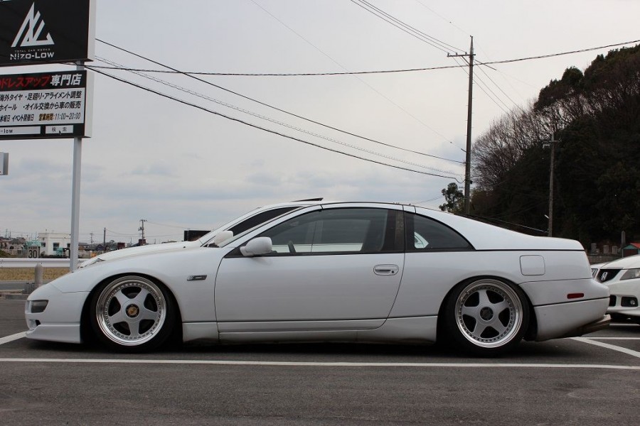 Nissan 300ZX Z32 rines SSR Koenig WRV 18″