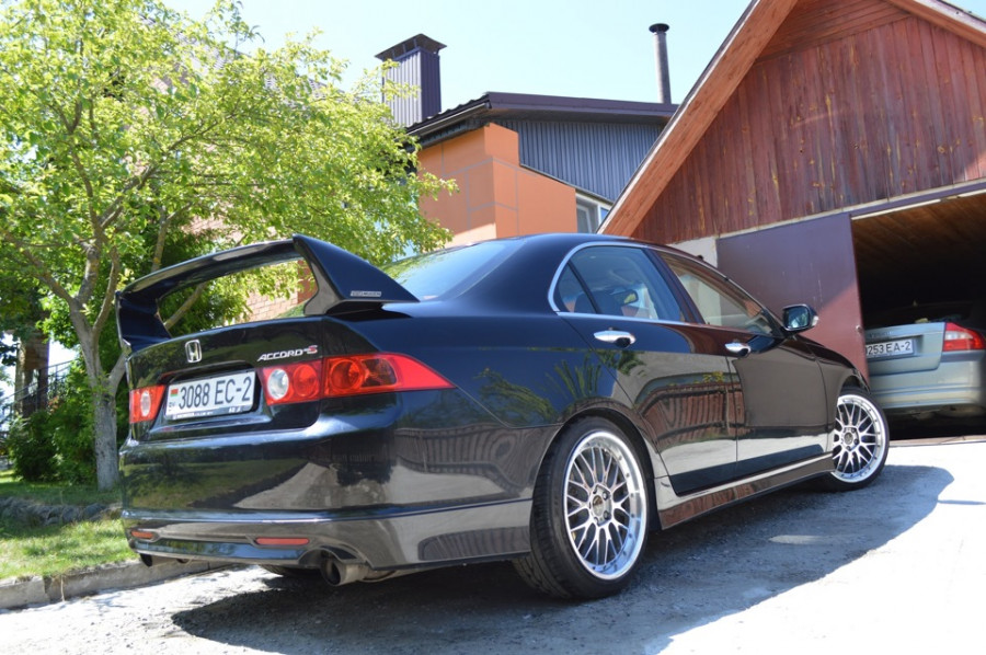 Honda Accord 7 generation rines Enkei Algernon Intelesse II 18″ 8.5J ET43 215/40 9.5J 225/40