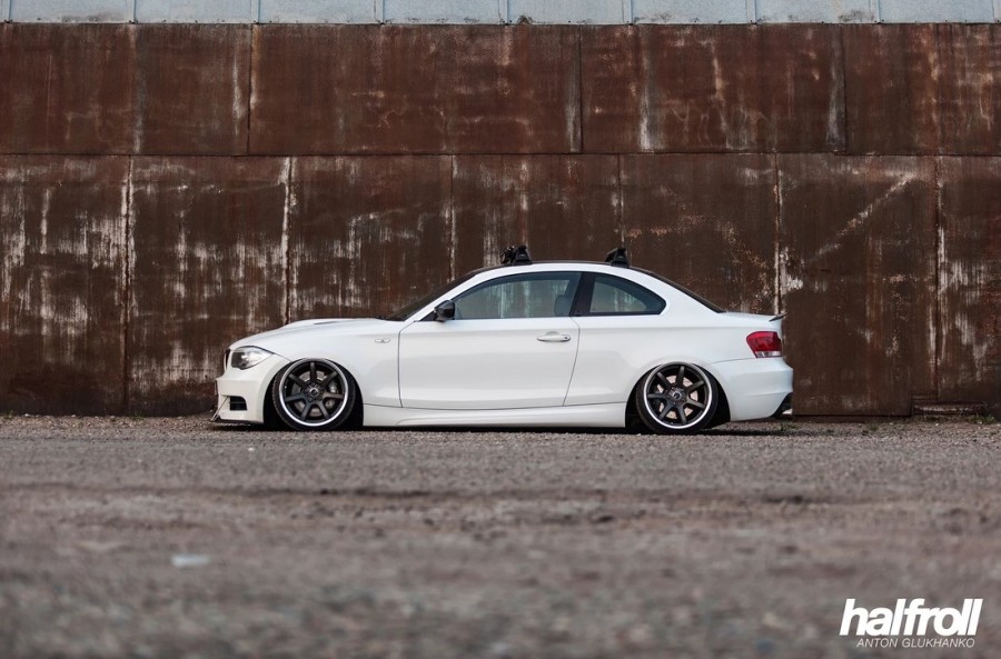 BMW 1 Series E81/E82/E87/E88 rines Work Emotion T7R2P 18″ 10J 215/40 11J 245/35