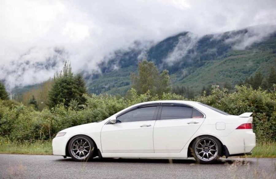 Acura TSX CL9 rines Work Emotion XD9