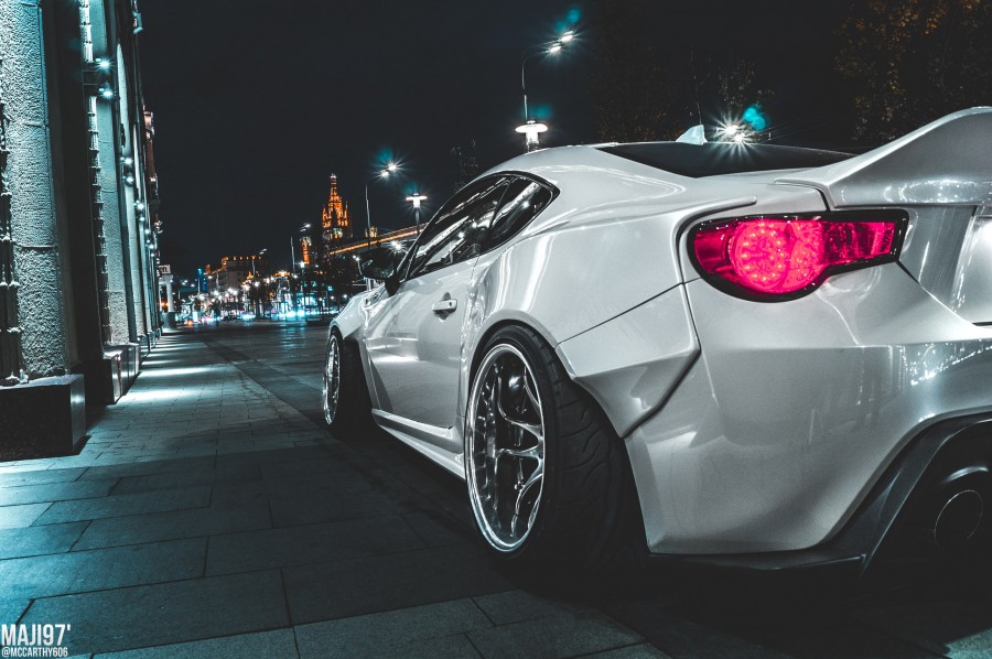 Toyota GT86 rines Work Emotion CR2P 18″ 10.5J ET-13 255/35 11.5J ET-26 285/30 StanceNation 