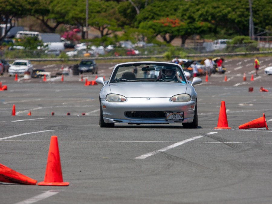 Mazda MX-5 Miata NB rines 949Racing  6UL Gen 3 15″ 9J ET36 225/45 Street Touring Roadster (STR) 