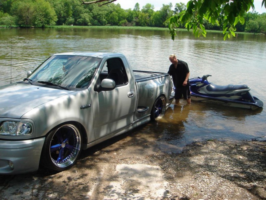 Ford F-Series 10 generation rines OZ Racing Vela 23″ 295/30