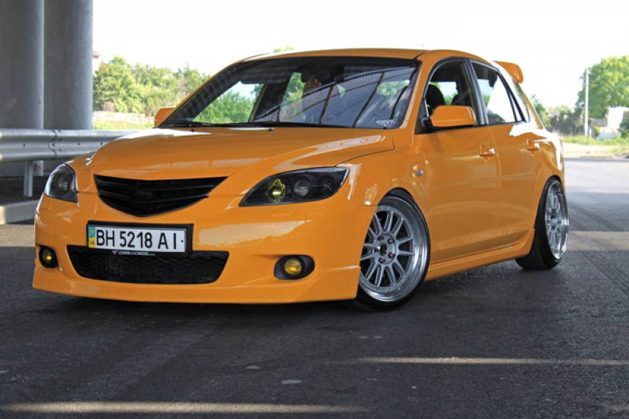 Mazda 3 1 generation rines Enkei RPF1 Type RC 18″ 8.5J ET42 205/40 9.5J ET45 215/40