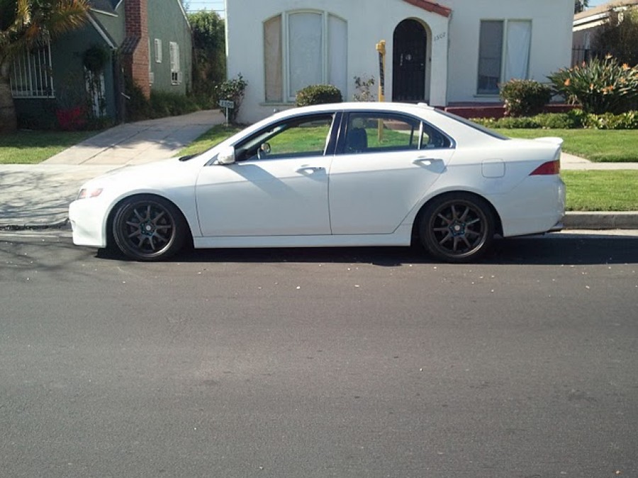 Acura TSX CL9 rines Work Emotion XD9 18″ 8J ET45 225/40