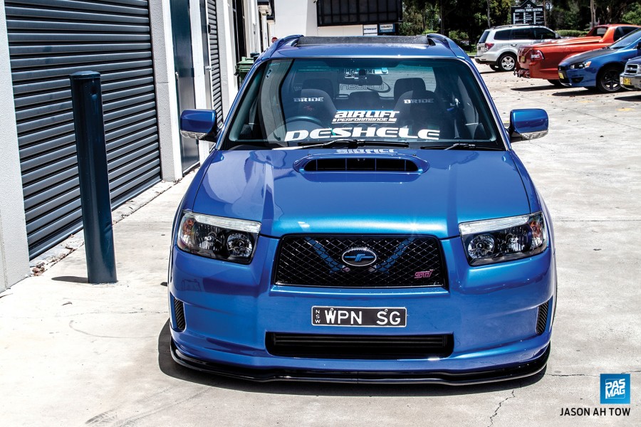 Subaru Forester SG rines Work Emotion XD9 18″ 9.5J ET38 235/40