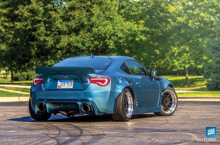 Subaru BRZ rines F1R F102 18″ 9.5J 225/55