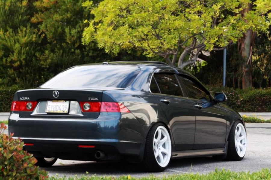 Acura TSX CL9 rines Rays Gram Light 57S Pro 18″ 9.5J ET12 225/40