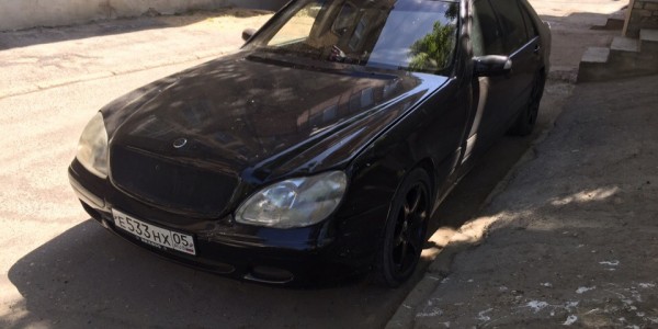 Mercedes-Benz S-Class