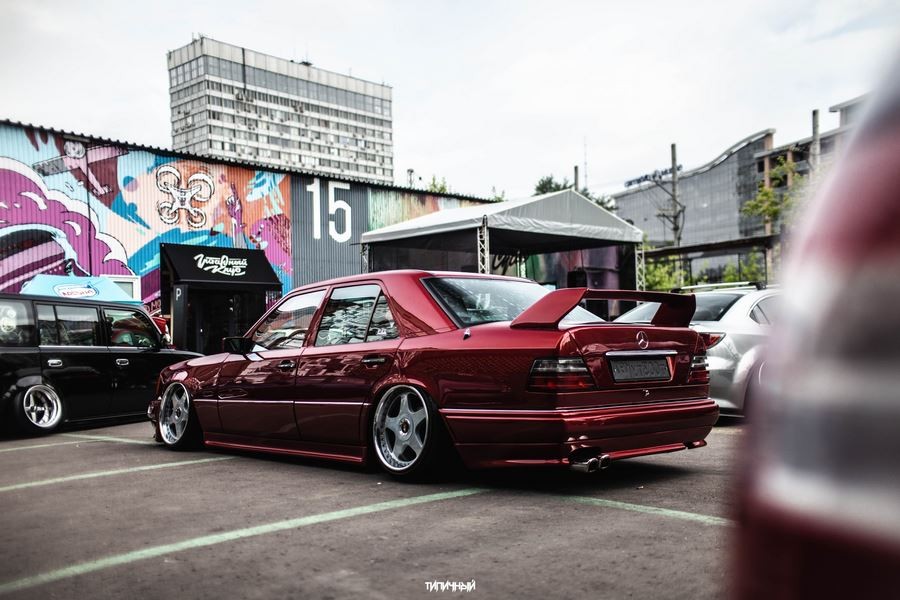 Mercedes-Benz E-Class W124 rines SSR Koenig Monster
