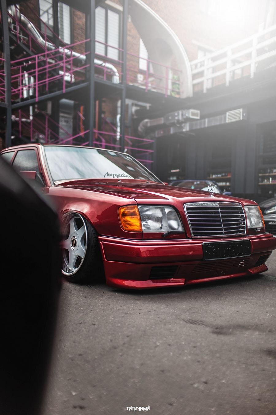 Mercedes-Benz E-Class W124 rines SSR Koenig Monster
