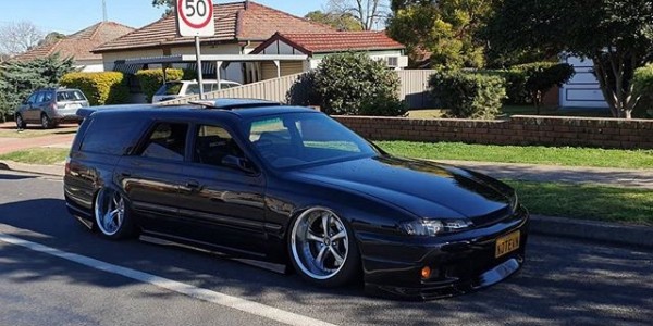 Nissan Stagea