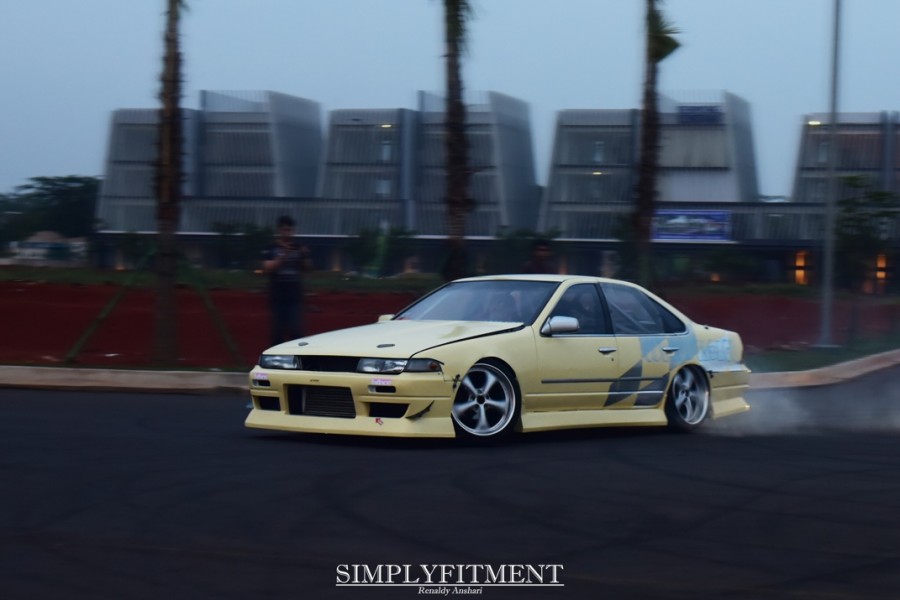 Nissan Cefiro rines Work VS-KF
