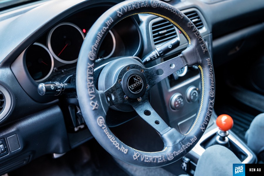 Subaru Impreza GD, GG rines Work Emotion CR2P 18″ 9.5J ET38 255/35 WRX STI 