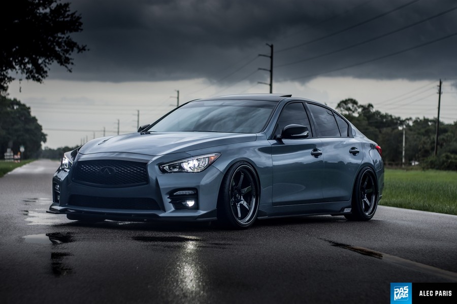 Infiniti Q50 rines Cosmis XT-006R 20″ 9.5J ET10 255/35