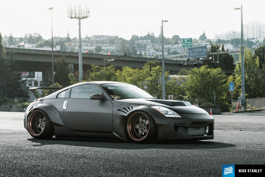 Nissan 350Z rines Art In Motion MA50 19″ 12J ET-2 275/30 13J ET-42 305/30