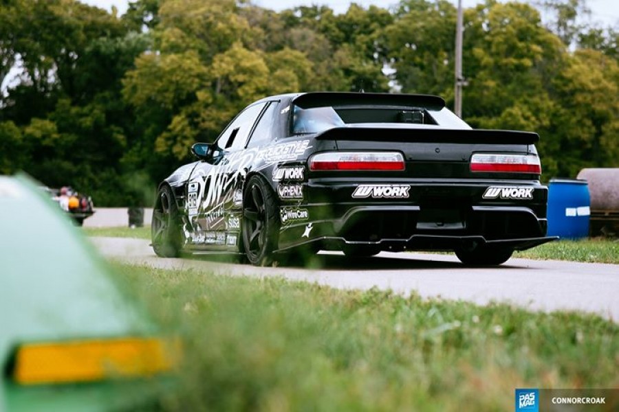 Nissan 180SX/200SX/240SX rines Work T5R 17″ 9J ET38 255/35 18″ 9.5J ET12