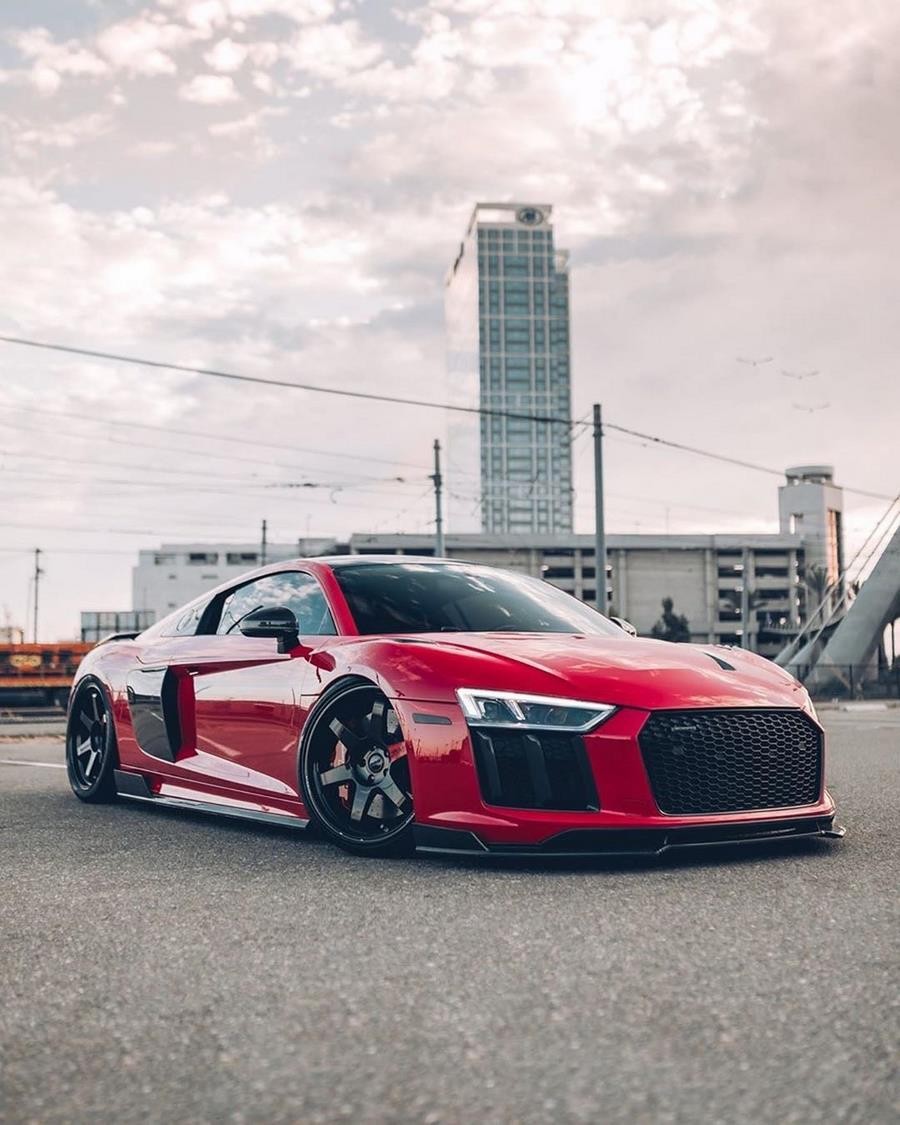 Audi R8 Type 4S rines Rays Volk Racing TE37 20″