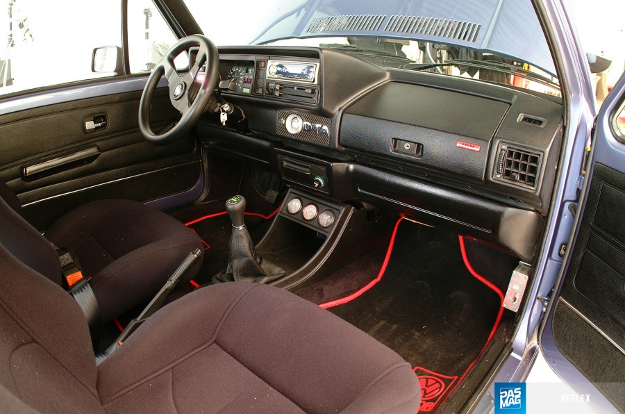 Volkswagen Golf MK2 rines OZ Racing F1 16″ 205/45 GTI 