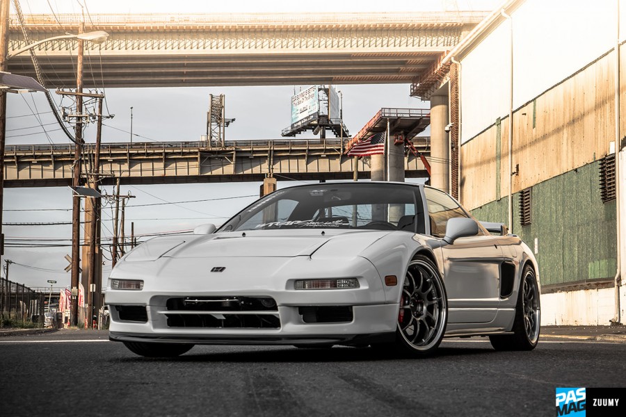 Acura NSX 1 generation. NA1, NA2 rines Advan Yokohama RZ-DF 18″ 8J ET37 215/35 19″ 10J ET35 275/30