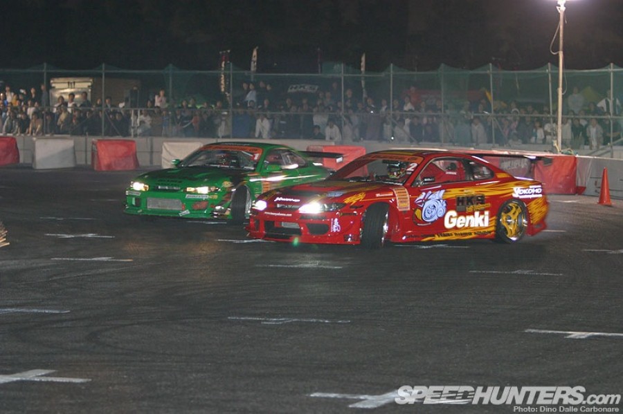 Nissan Silvia S15 rines Advan Yokohama Super Racing 17″ 9J ET4 235/40 18″ 10J ET6 265/35
