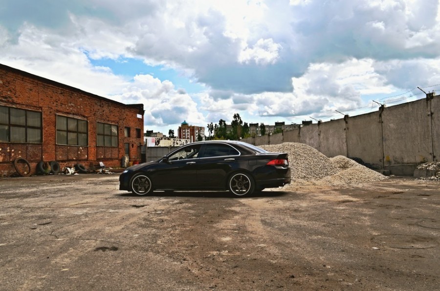 Honda Accord 7 generation rines 5Zigen PRO RACER GN+ 18″ 7.5J ET43 225/40 8.5J ET48