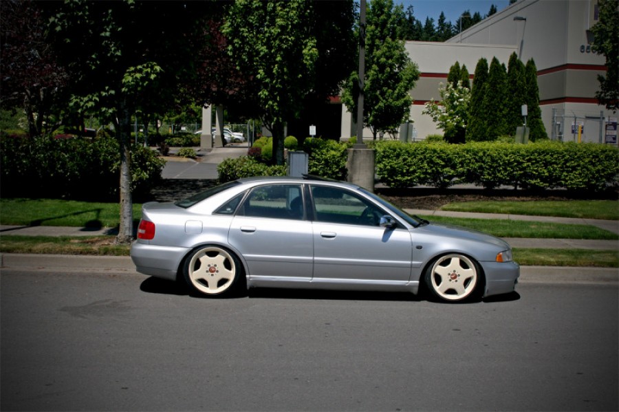 Audi A4 B5 rines AMG Monoblock 18″ 8.5J ET34 205/40 9.5J ET38 225/40