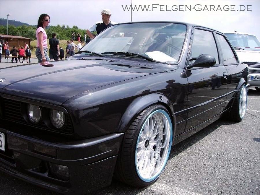 BMW 3 series E30 rines Work Rezax 2 18″ 9J ET13 215/35 10J 255/30