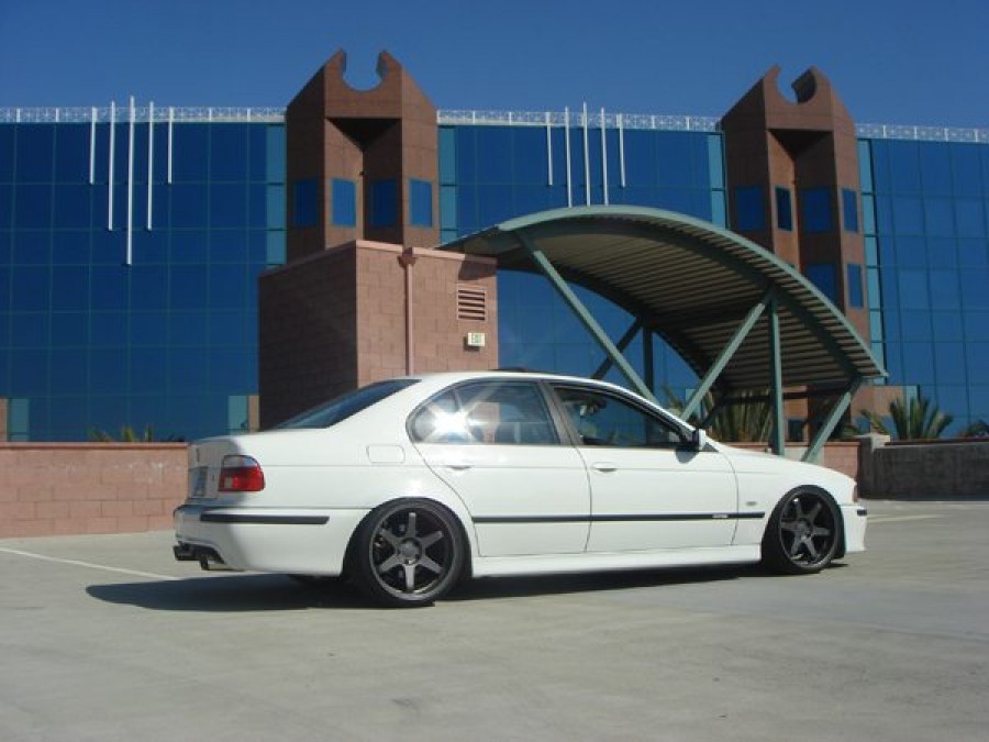 BMW 5 series E39 rines Varrstoen ES 2.2.2 19″ 9.5J ET21 225/35 10.5J ET20 265/30