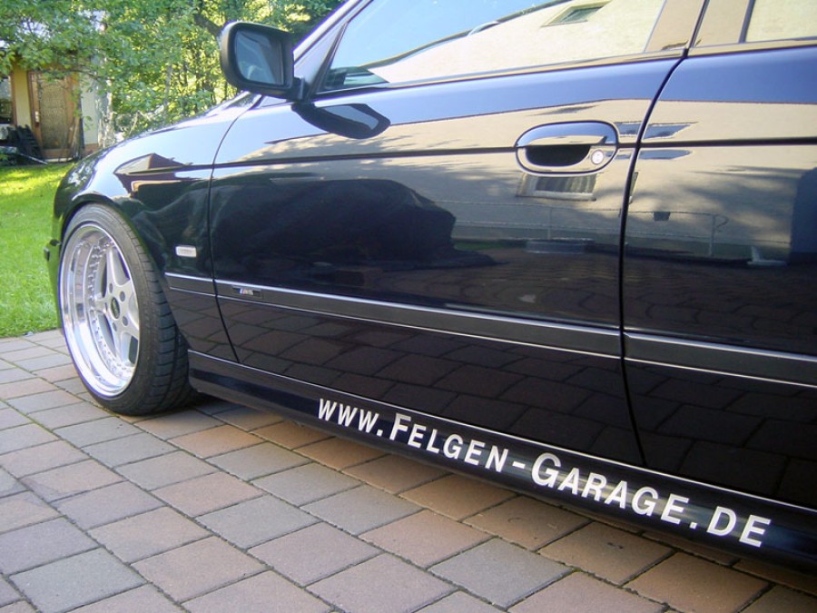 BMW 5 series E39 rines OZ Racing Mito 18″ 10J ET9 245/40 12J 285/35 M5 