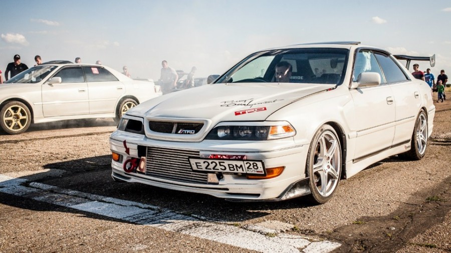 Toyota Mark II 100 rines SSR Integral GT1 18″