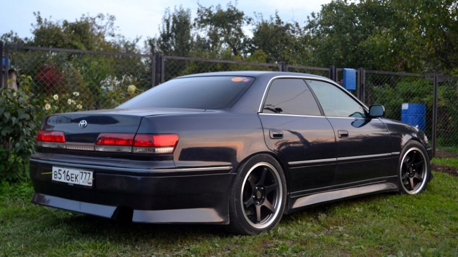 Toyota Mark II 100 rines Rays Volk Racing TE37 17″ 7.5J ET35
