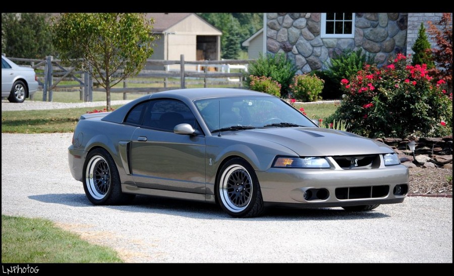 Ford Mustang rines CCW Classic 18″ 9.5J ET57 265/35 11J ET19 345/30