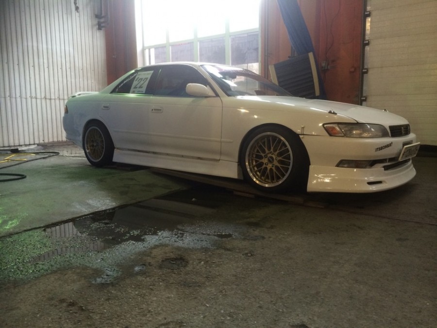 Toyota Mark II 90 rines Hinodex Axia 17″ 9J ET25