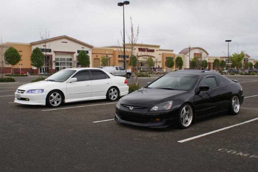 Honda Accord 7 generation rines SSR Koenig Monster 18″ 8J ET32 225/40 9.5J