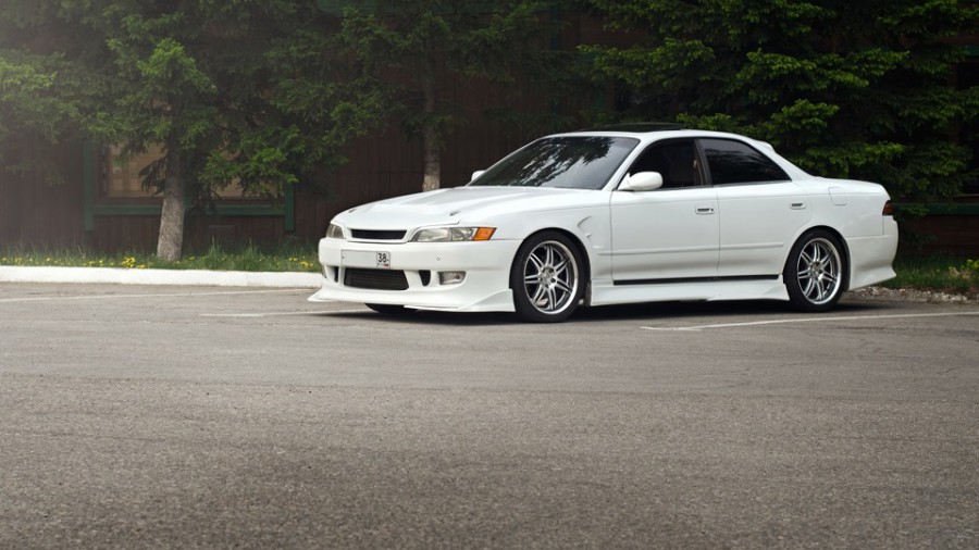 Toyota Mark II 90 rines Work Varianza T1S 18″